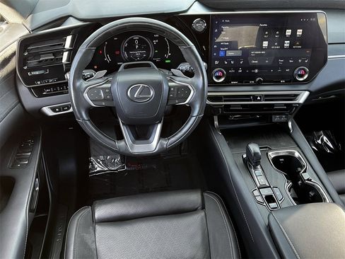 Used 2023 Lexus RX 350 image 10