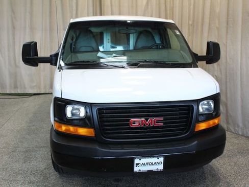 Used 2014 GMC Savana 3500 image 11