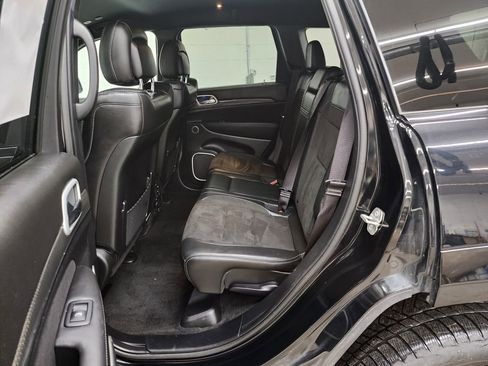 Used 2021 Jeep Grand Cherokee Trackhawk image 25