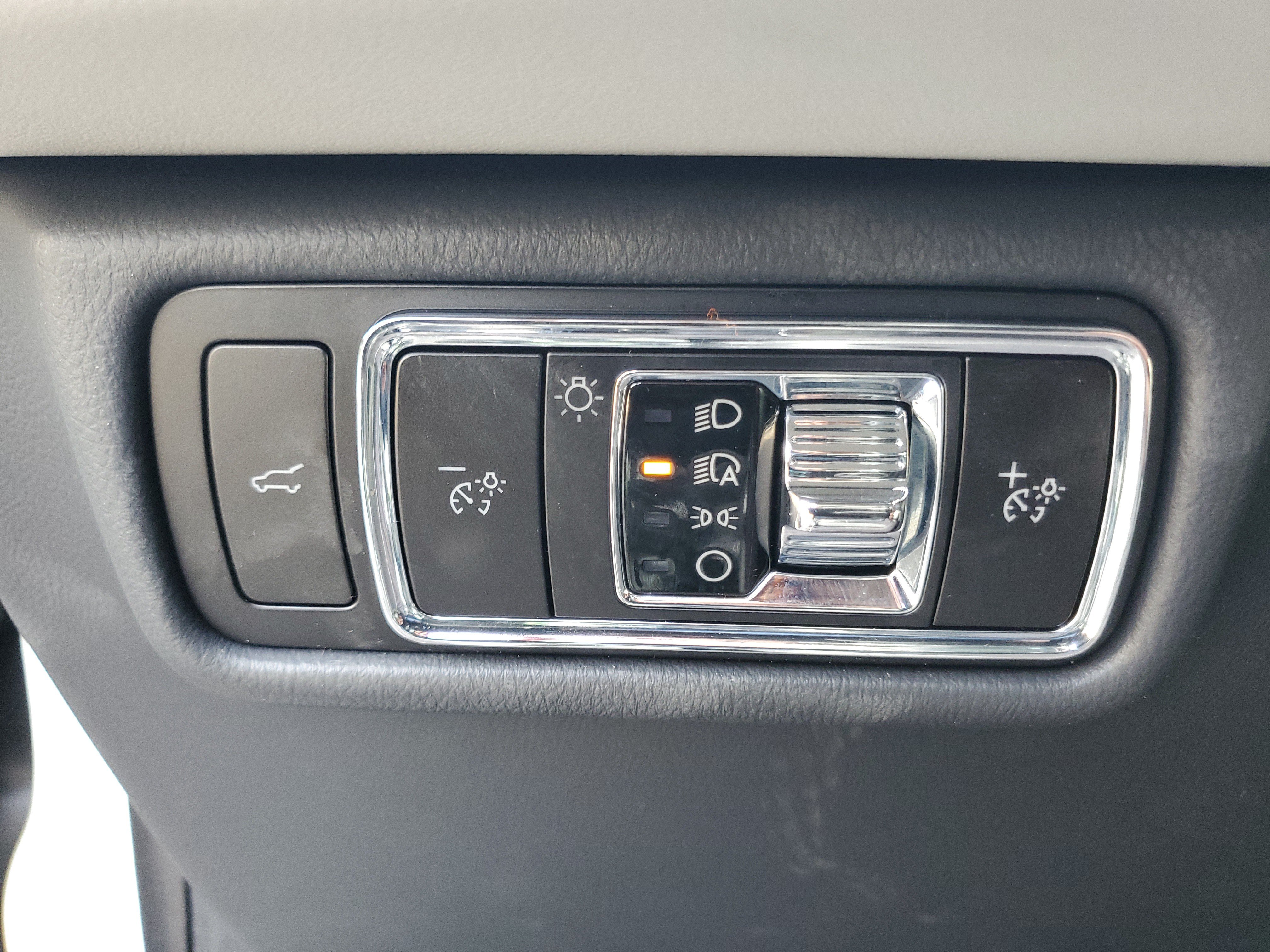 New 2027 Lincoln Aviator Reserve w/ Jet Appearance Package AWD/4WD image 13