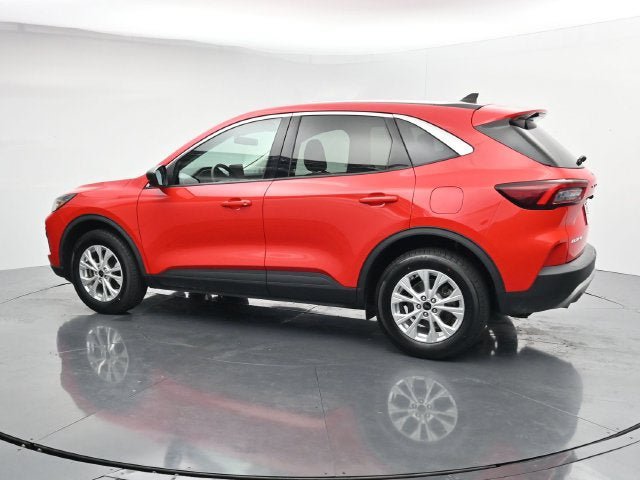 Used 2024 Ford Escape Active AWD/4WD image 6