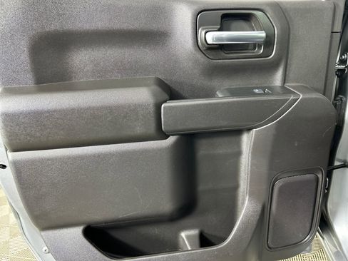 Used 2024 Chevrolet Silverado 1500 Custom Trail Boss w/ LPO, Dark Essentials Package AWD/4WD image 17