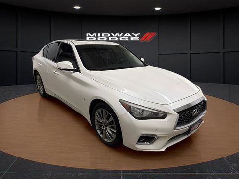 Used 2019 INFINITI Q50 Luxe w/ Essential Package (3.0T Luxe) image 1