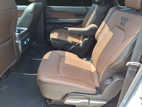 Used 2022 Ford Expedition Max King Ranch AWD/4WD image 16