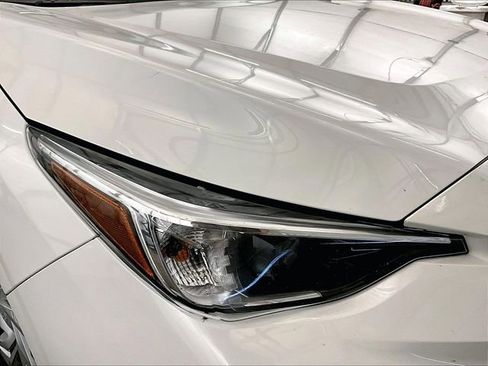 Used 2024 Subaru Impreza 2.0i AWD/4WD image 27