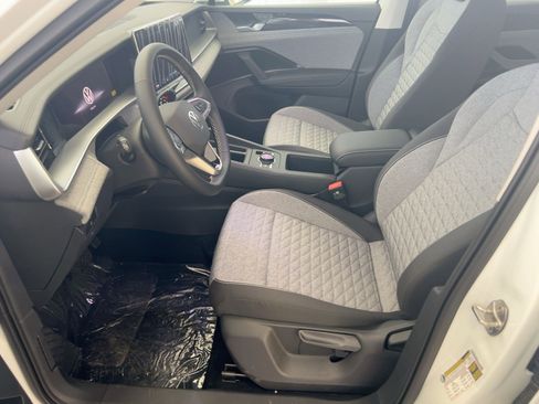 New 2026 Volkswagen Tiguan S image 5