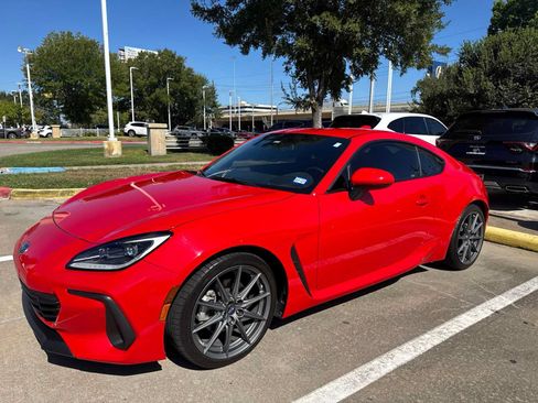 Used 2023 Subaru BRZ Limited RWD image 1