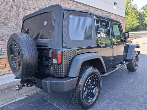Used 2015 Jeep Wrangler Unlimited Sport AWD/4WD image 5