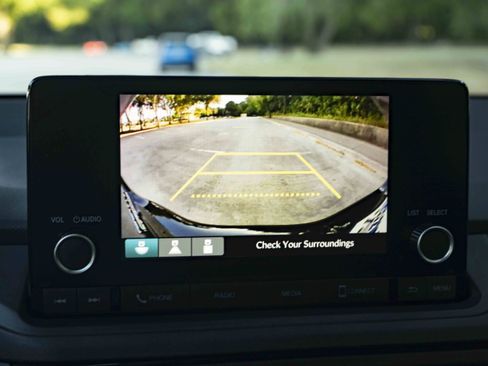 Used 2025 Honda Accord LX image 31