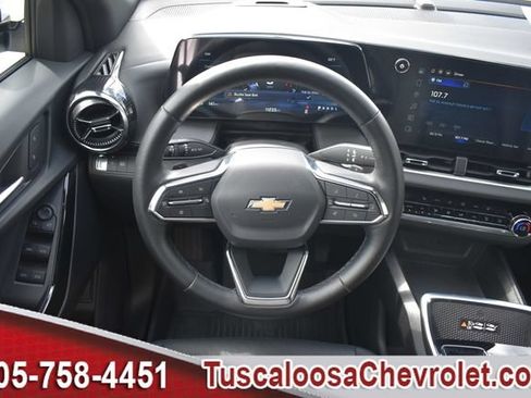 Used 2026 Chevrolet Equinox LT w/ Convenience Package II FWD image 26