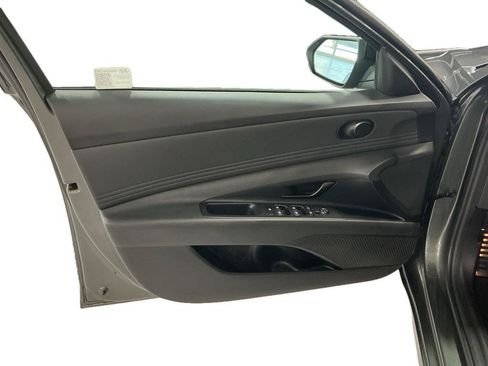 Certified 2026 Hyundai Elantra Sport FWD image 7