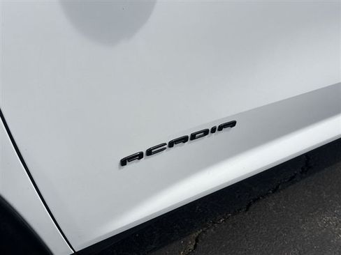 Certified 2024 GMC Acadia Elevation w/ Black Edition AWD/4WD image 31