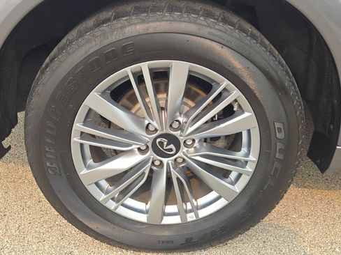 Used 2018 INFINITI QX80 4WD image 12