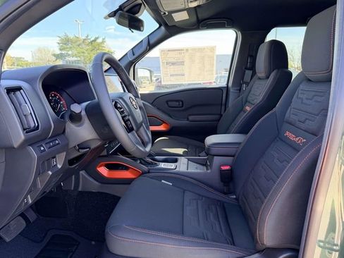 New 2026 Nissan Frontier PRO-4X w/ Pro-4x Convenience Package image 16