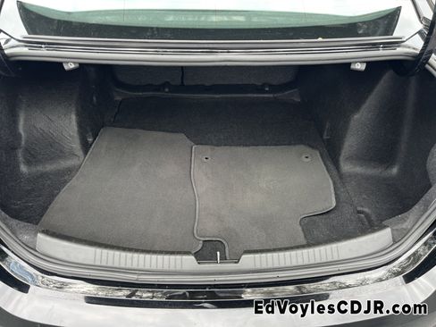 Used 2023 Chevrolet Malibu LT image 22