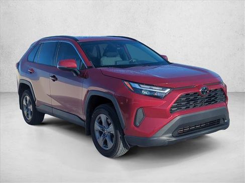 Used 2024 Toyota RAV4 XLE w/ Convenience Package FWD image 3