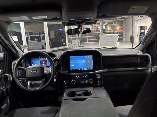 Used 2025 Ford F150 XLT w/ Equipment Group 301A Standard AWD/4WD image 38