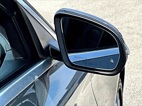 Used 2017 Mercedes-Benz C 300 4MATIC Sedan image 25