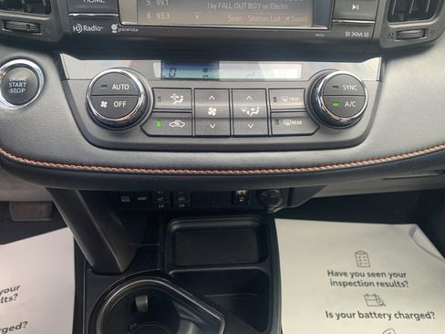 Used 2017 Toyota RAV4 SE w/ Power Extra Value Package AWD/4WD image 25