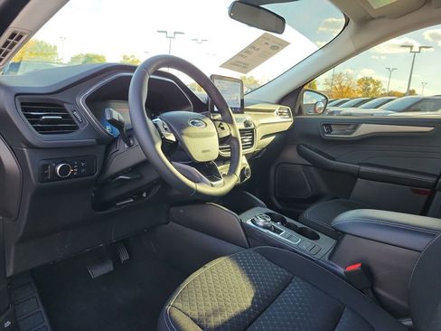 Certified 2023 Ford Escape Active image 20