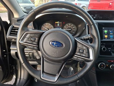 Used 2023 Subaru Crosstrek 2.0i Premium image 17
