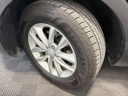 Used 2016 Kia Sorento LX AWD/4WD image 37