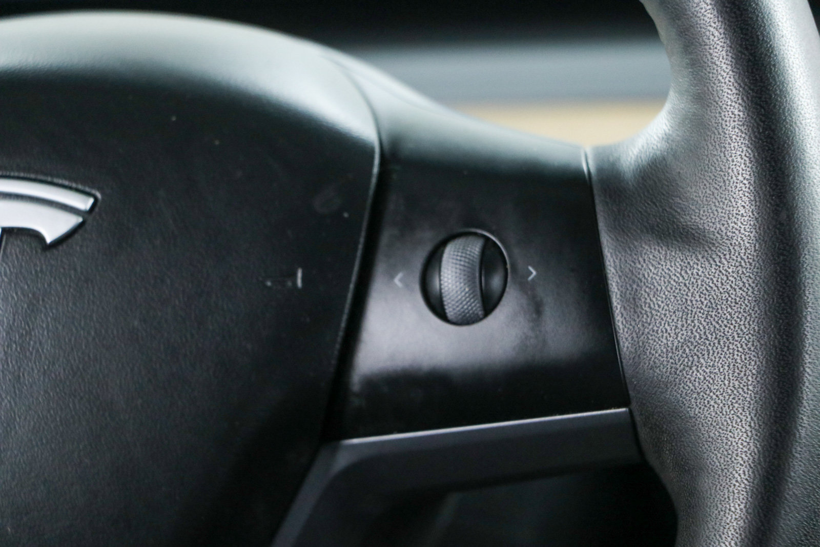 Used 2023 Tesla Model 3 Standard Range RWD image 14
