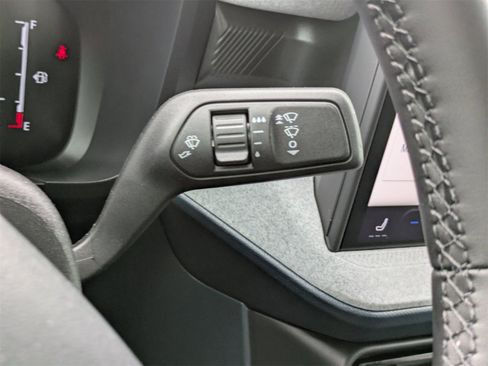 New 2025 Ford Maverick XLT w/ XLT Luxury Package image 30