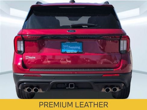 Used 2025 Ford Explorer ST image 16