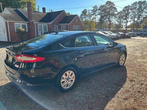 Used 2014 Ford Fusion S image 6