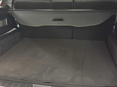Used 2022 Mercedes-Benz GLB 250 4MATIC image 32