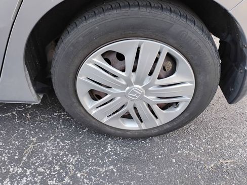 Used 2019 Honda Fit LX image 7