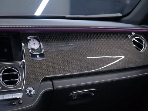 Used 2020 Rolls-Royce Wraith RWD image 51