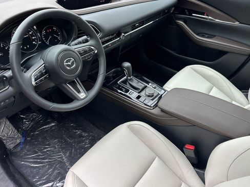 New 2025 MAZDA CX-30 2.5 Turbo w/ Premium Package image 8