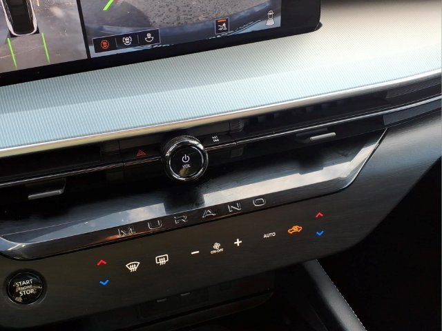 Certified 2026 Nissan Murano SL AWD/4WD image 13