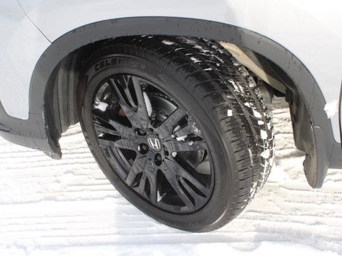 Certified 2022 Honda Pilot Special Edition image 19