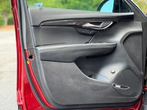 Used 2022 Buick Envision Essence w/ Technology Package II FWD image 10