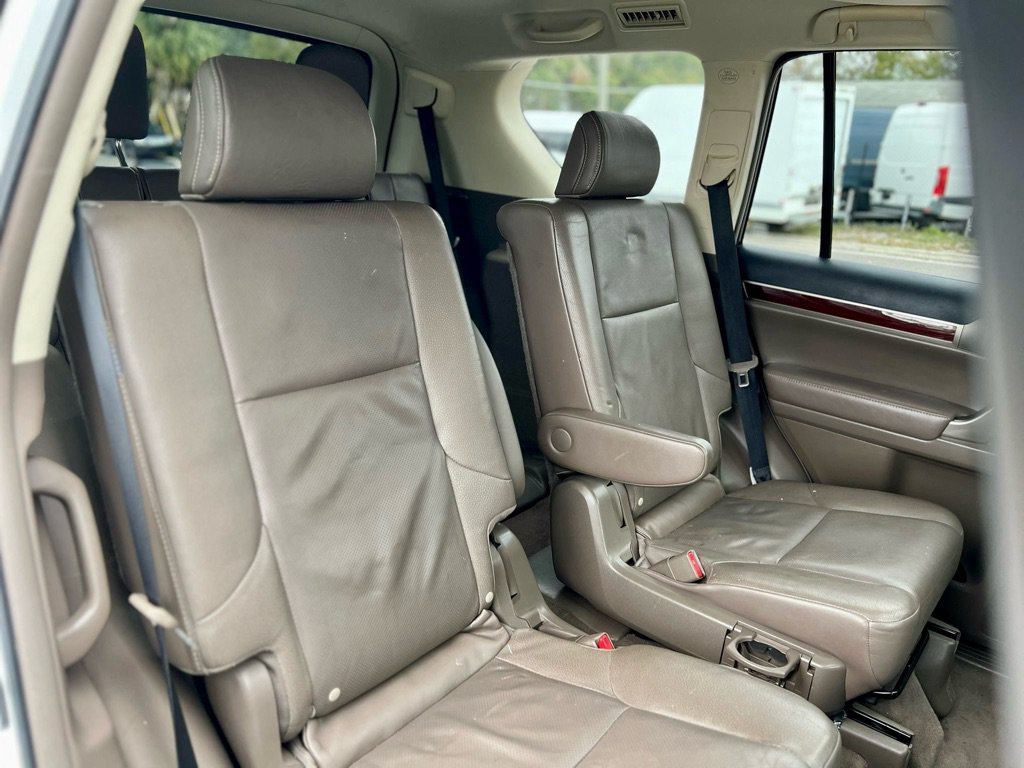 Used 2017 Lexus GX 460 Premium AWD/4WD image 17