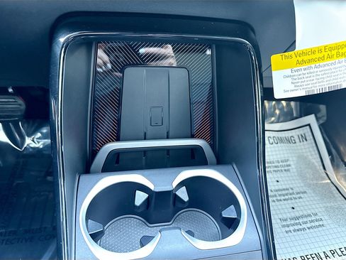 Used 2025 BMW X1 xDrive28i w/ Technology Package image 32