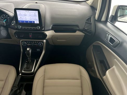 Used 2021 Ford EcoSport Titanium AWD/4WD image 40