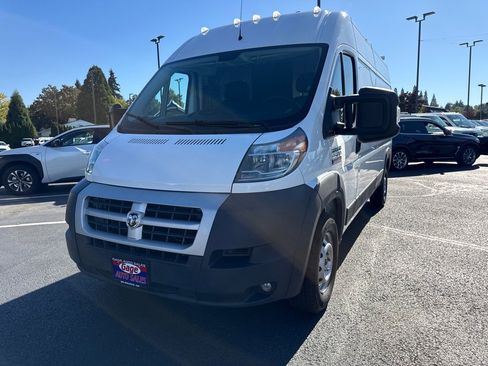 Used 2016 RAM ProMaster 2500 w/ Premium Appearance Group image 20
