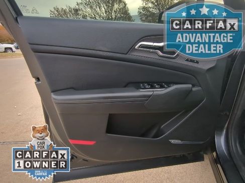 Used 2024 Kia Sportage SX image 29