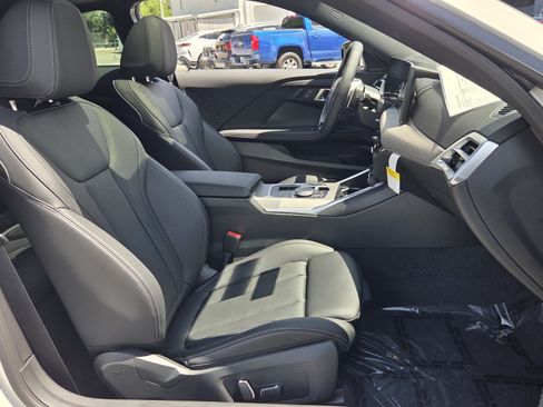 New 2026 BMW 230i Coupe w/ Premium Package RWD image 16