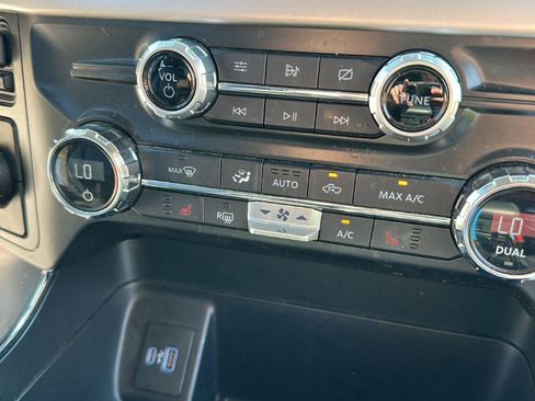 Certified 2021 Ford F150 XLT w/ Equipment Group 302A High image 25