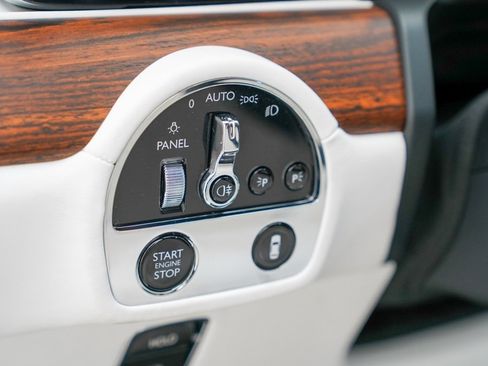 Certified 2022 Rolls-Royce Ghost image 33