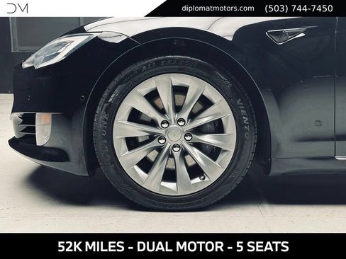 Used 2016 Tesla Model S 60D AWD/4WD image 37
