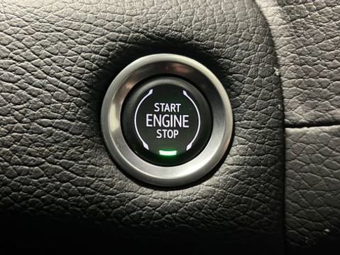 Used 2021 GMC Yukon Denali AWD/4WD image 38