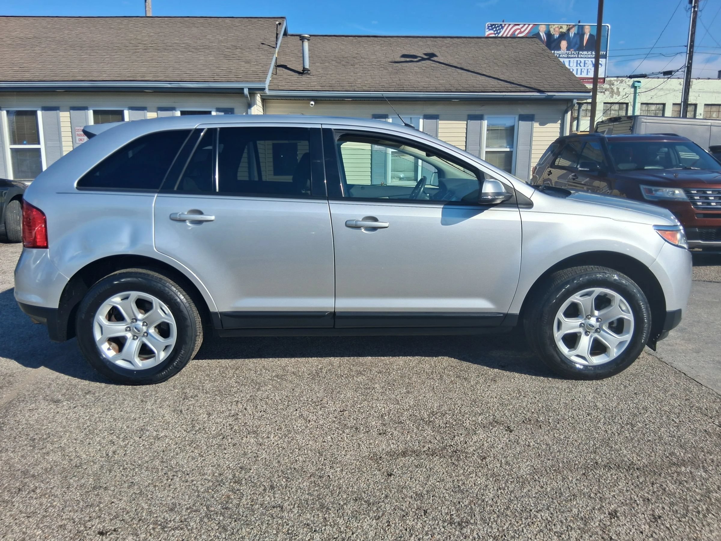 Used 2014 Ford Edge SEL w/ Equipment Group 205A FWD image 7