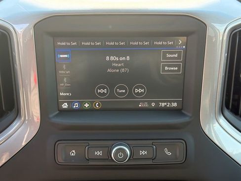 Used 2022 Chevrolet Silverado 2500 Custom w/ Custom Value Package image 28