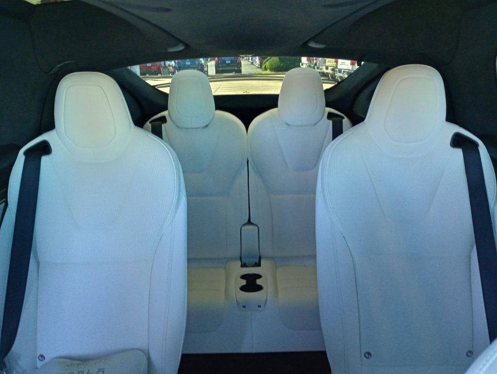 Used 2022 Tesla Model X AWD/4WD image 25